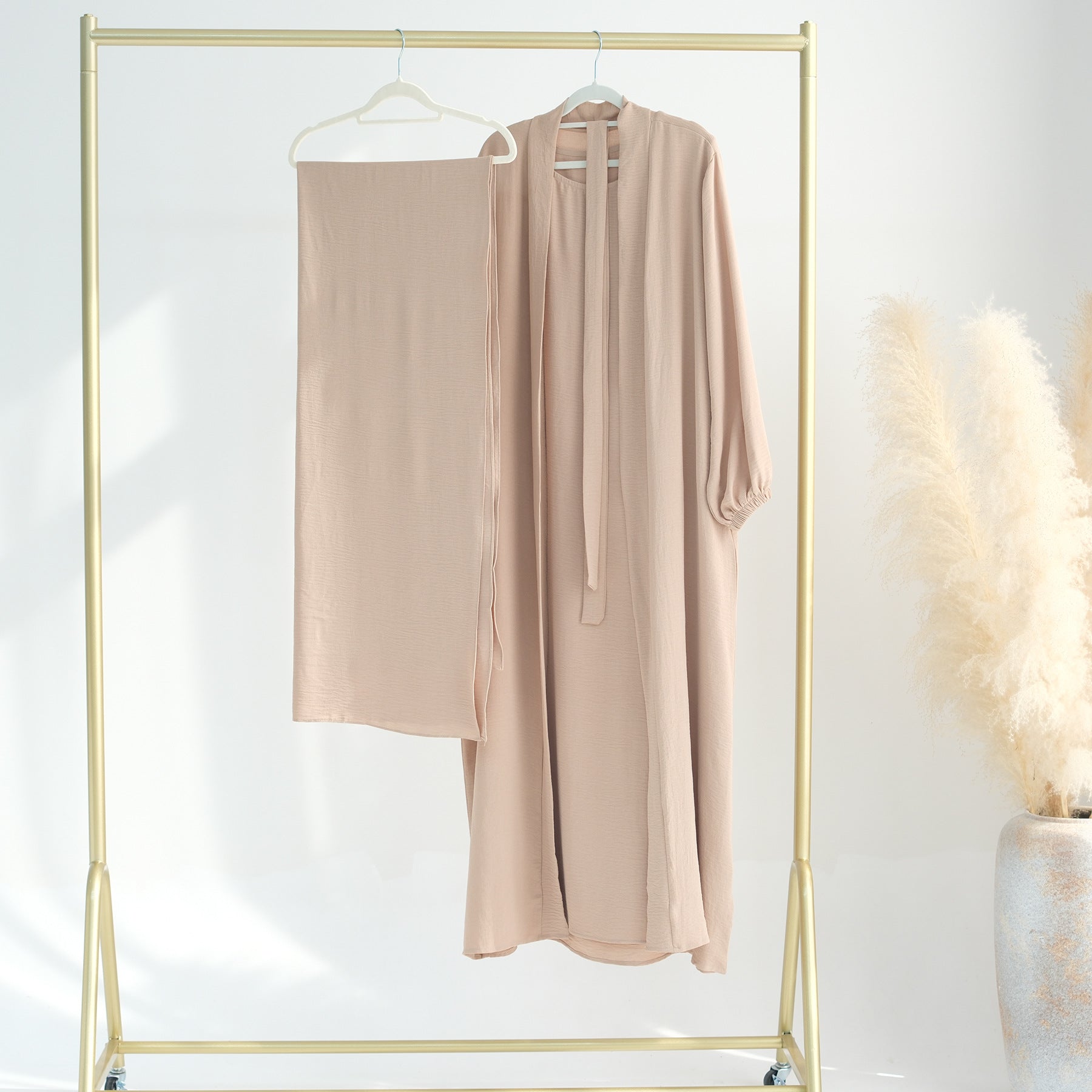 LR726  Solid color two-piece suit - MinYang Fashion Apparel Accessory Manufacturer