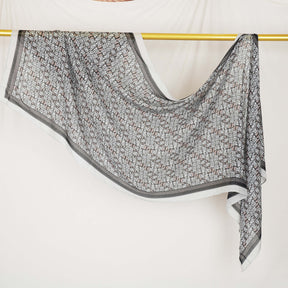 DL002  Double-Sided Modal Printed Single-Stitch Right-Angle Rolled-Edge Hijab