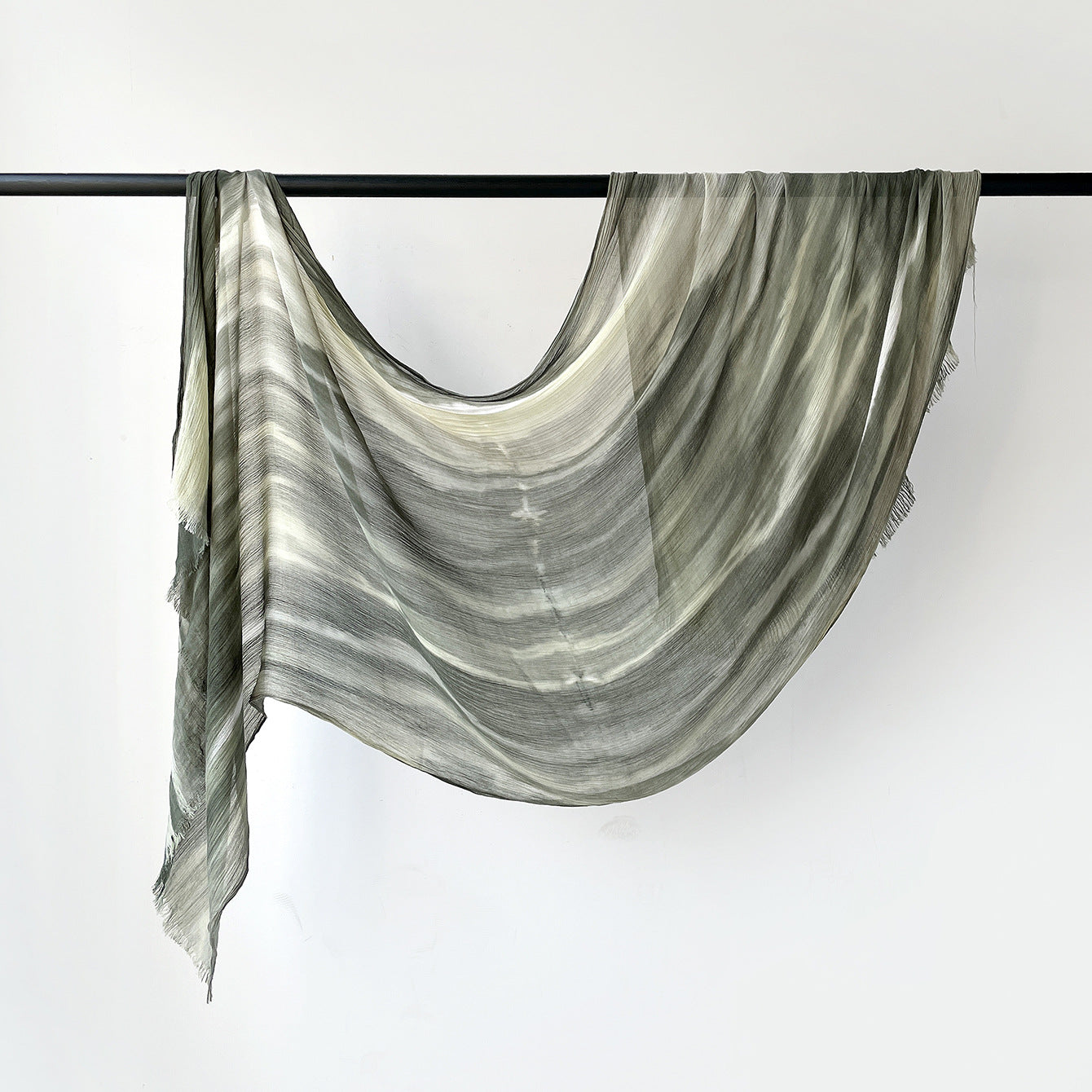 SS007  Gradient Rainbow Collection Short Tassel Crinkled Hijab