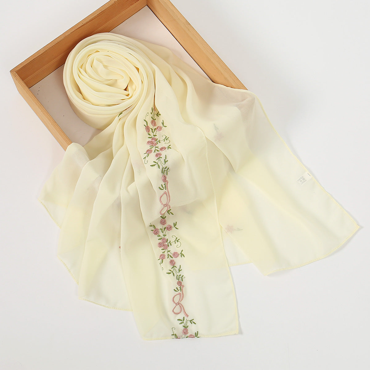 VE122  High-Quality Plain Elastic Chiffon Hijab with Embroidery