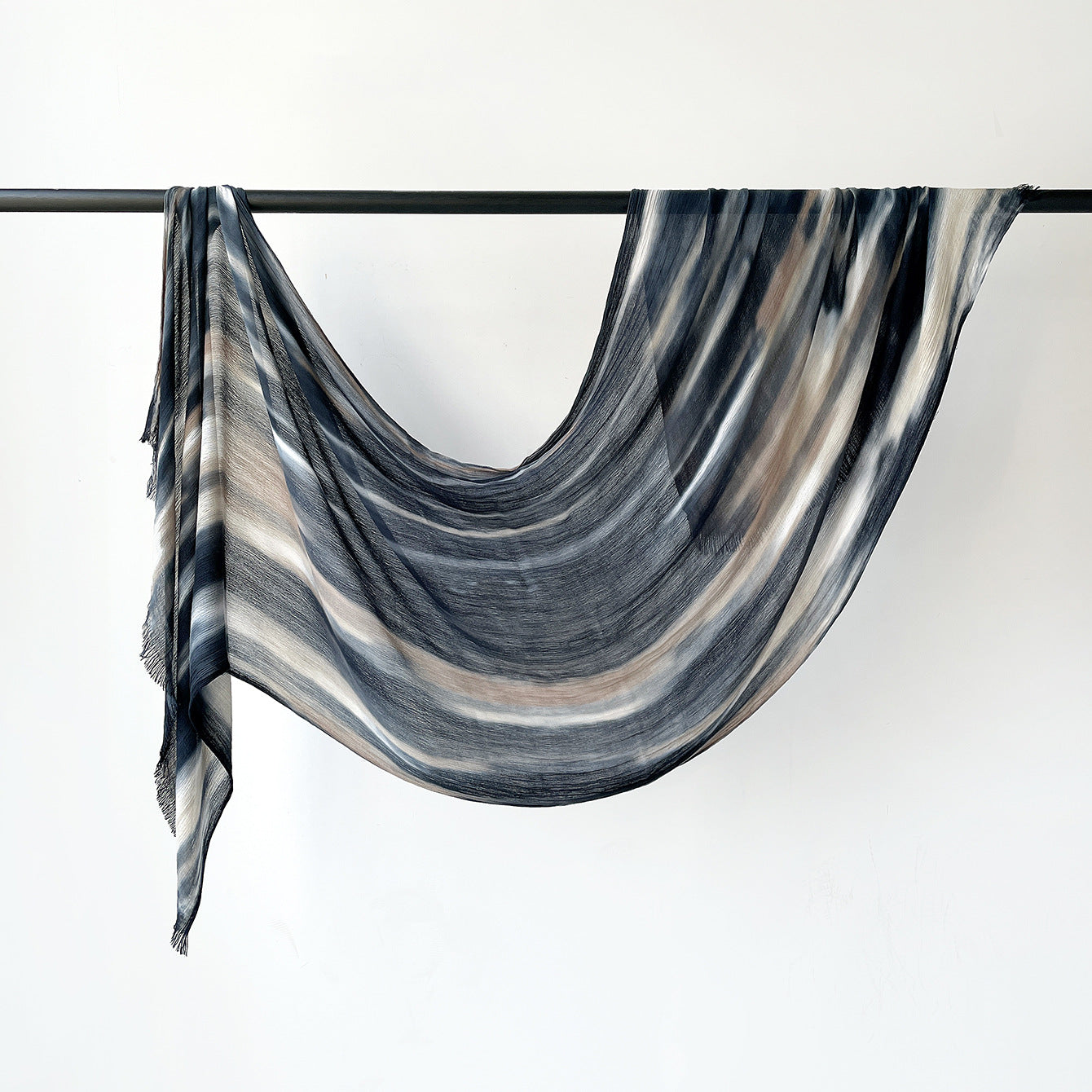 SS007  Gradient Rainbow Collection Short Tassel Crinkled Hijab