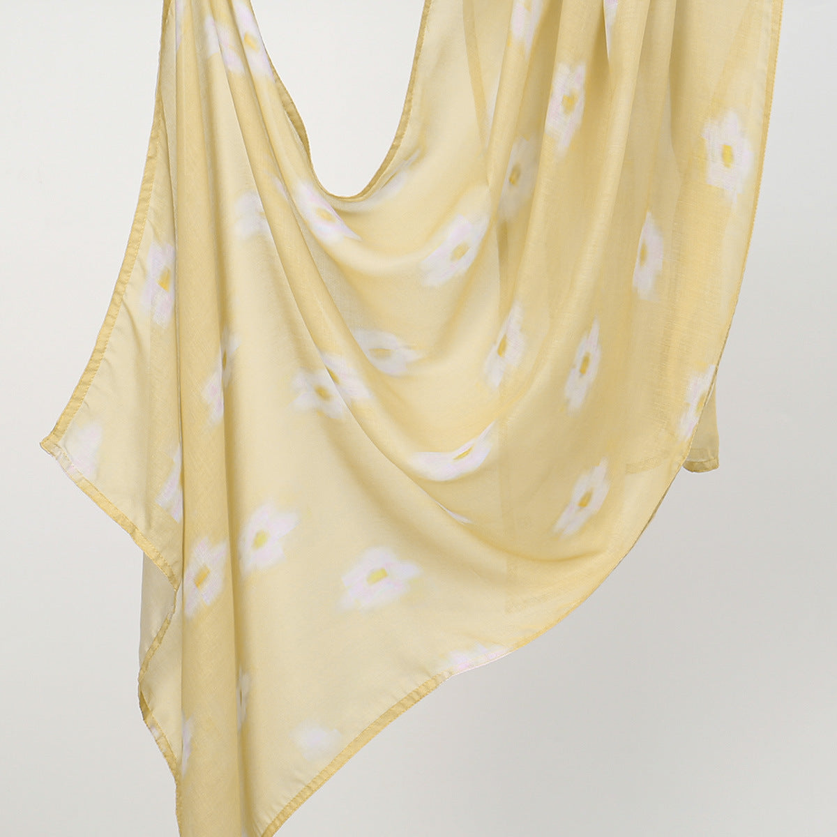 YW560  Fashionable Printed Viscose Minimalist Hijab