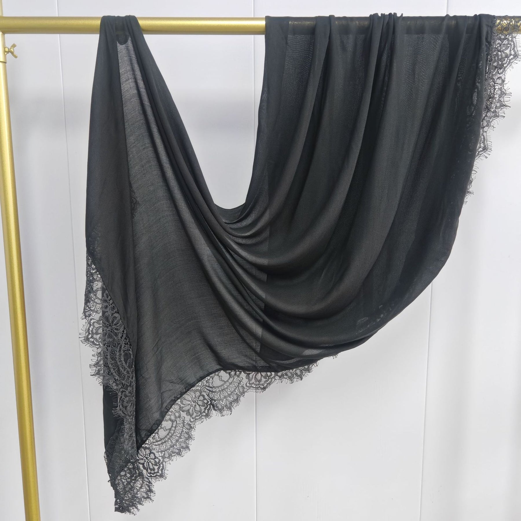 WJ079  Plain Modal Hijab with Lace Trim