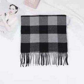 TL-32  Fashion Plaid Faux Cashmere Scarf