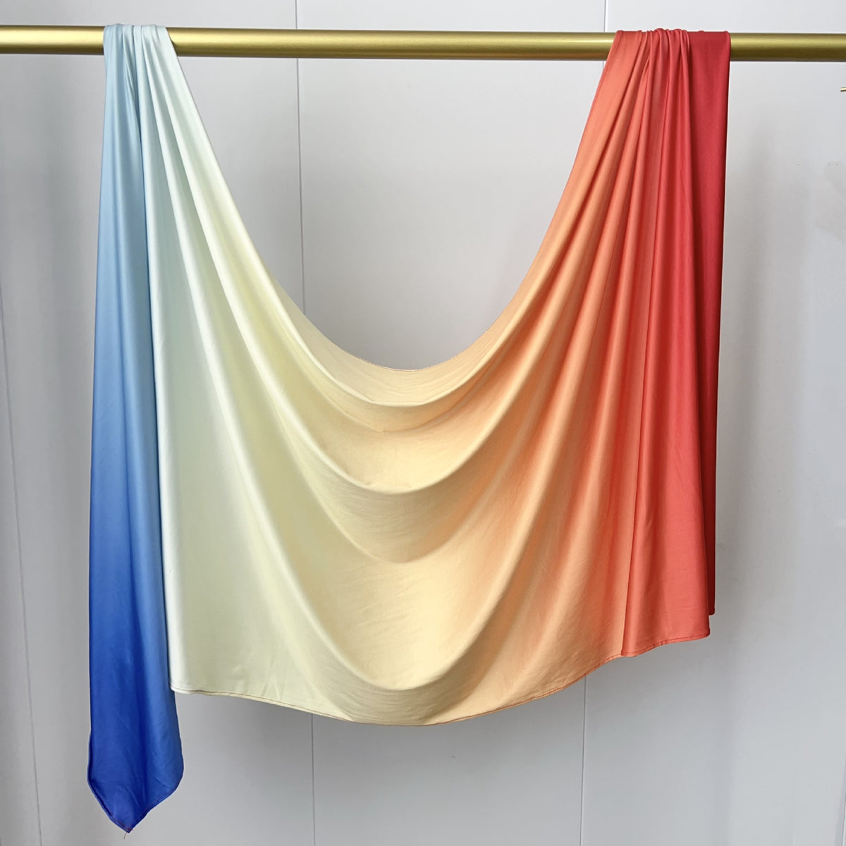 YTHBJB 190GSM Ombré Gradient Liquid Jersey Hijab Wrap