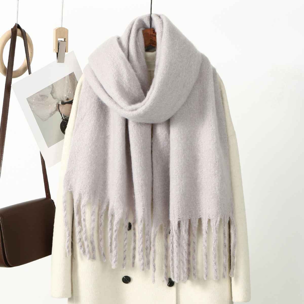 DJ004  Winter Warm Scarf - Plain & Elegant Tassels