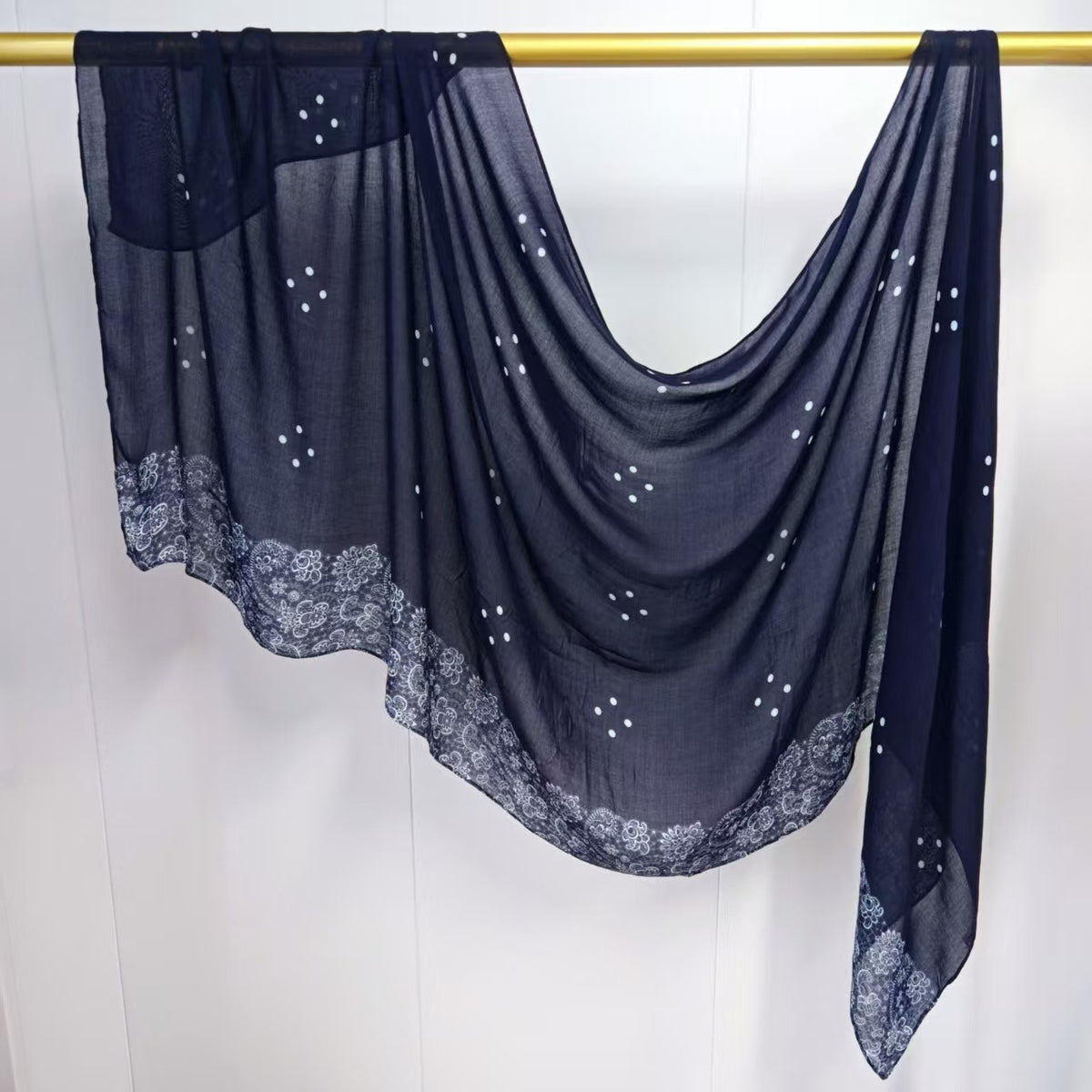 Printed Double-Sided Modal Hijab Modal? - Color Option