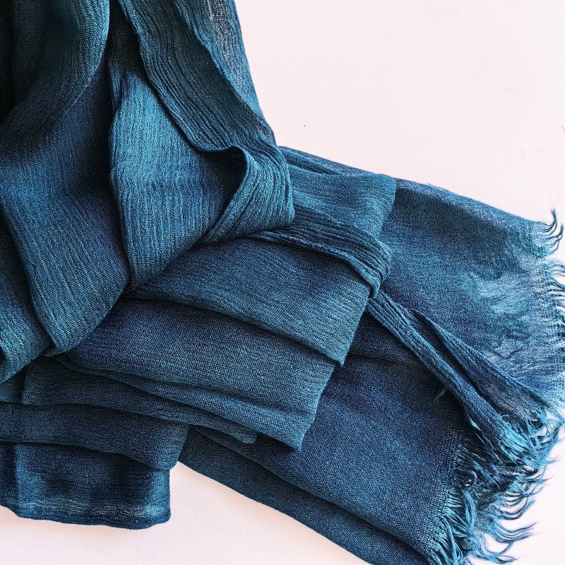 WJA79  Plain natural crinkle cotton hijab with fringes on both ends