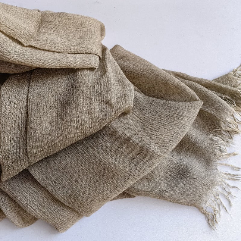 WJA79  Plain natural crinkle cotton hijab with fringes on both ends