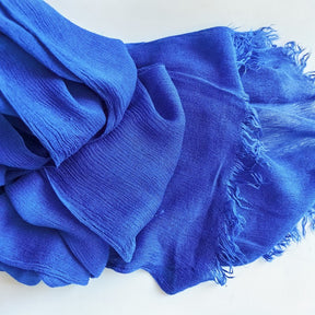 WJA79  Plain natural crinkle cotton hijab with fringes on both ends