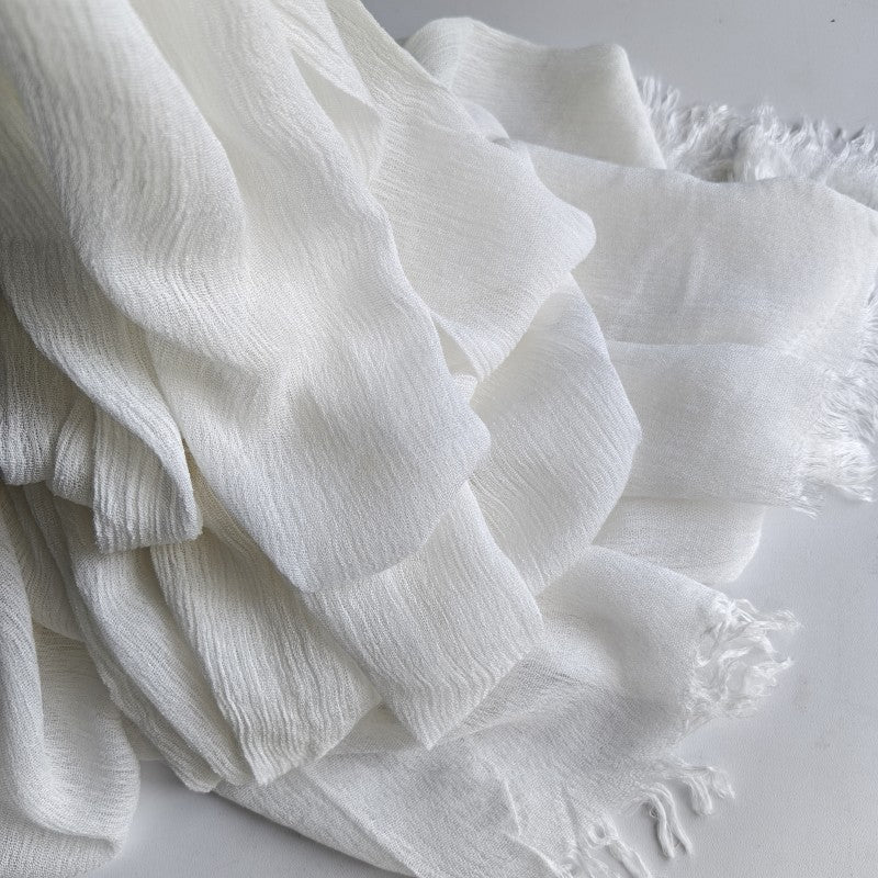 WJA79  Plain natural crinkle cotton hijab with fringes on both ends
