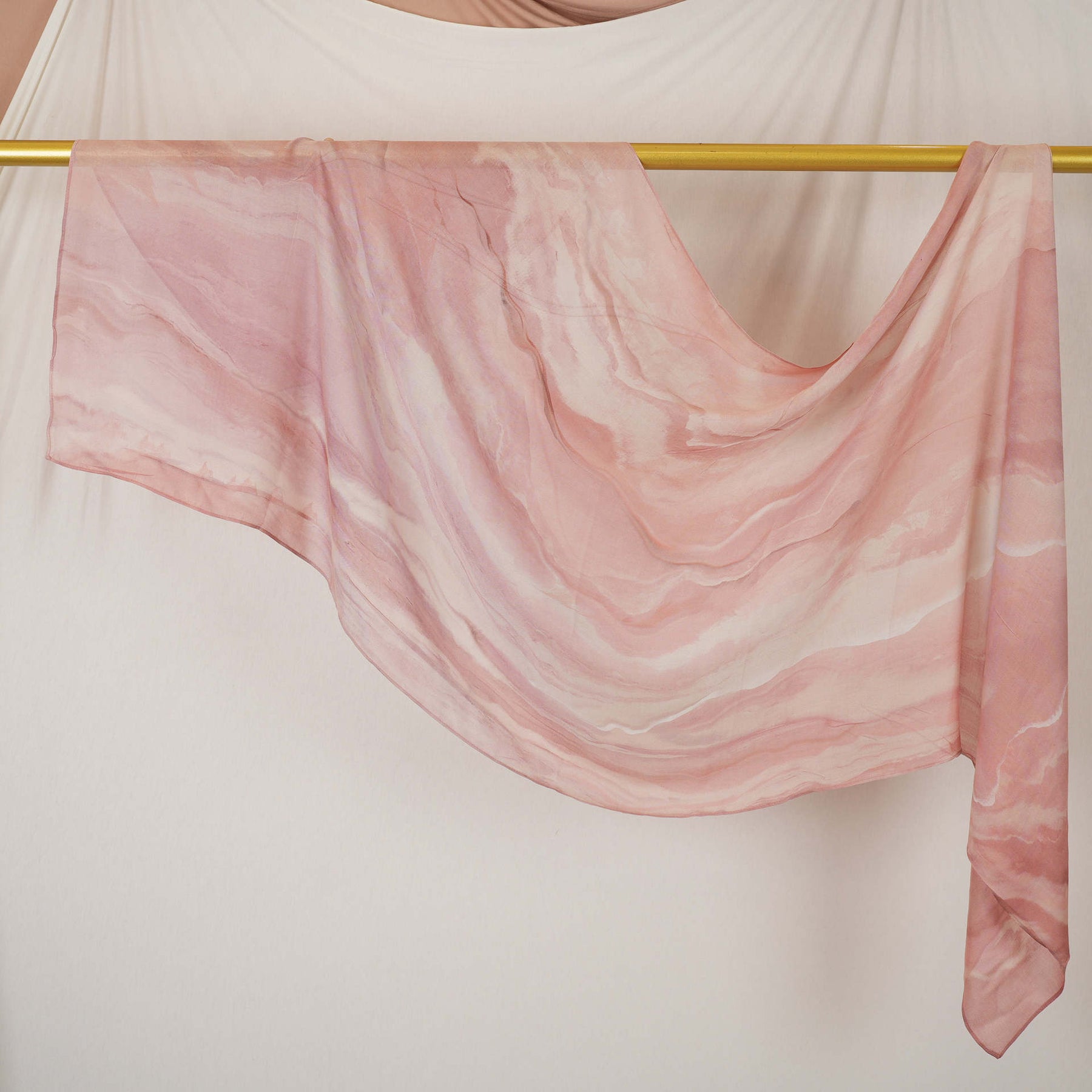 DL001  Modal printed hijab with square corners and rolled hem