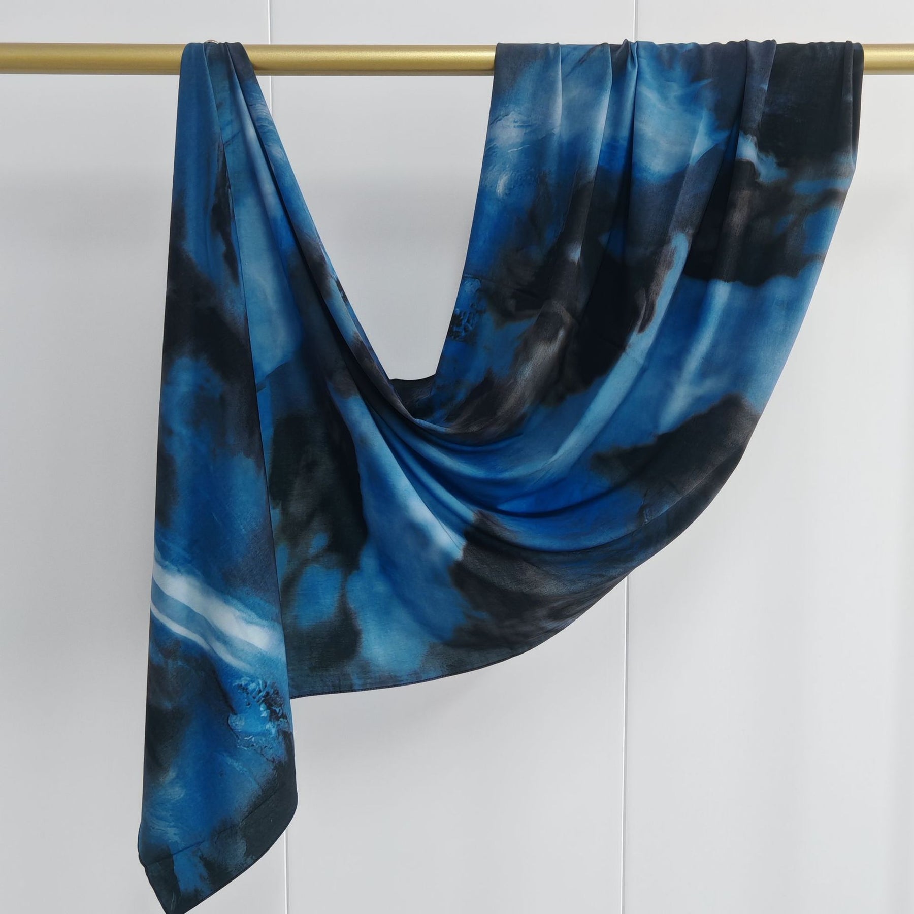 JBWJ001  Soft Modal Watercolor Printed Double-Sided Ethnic Long Hijab