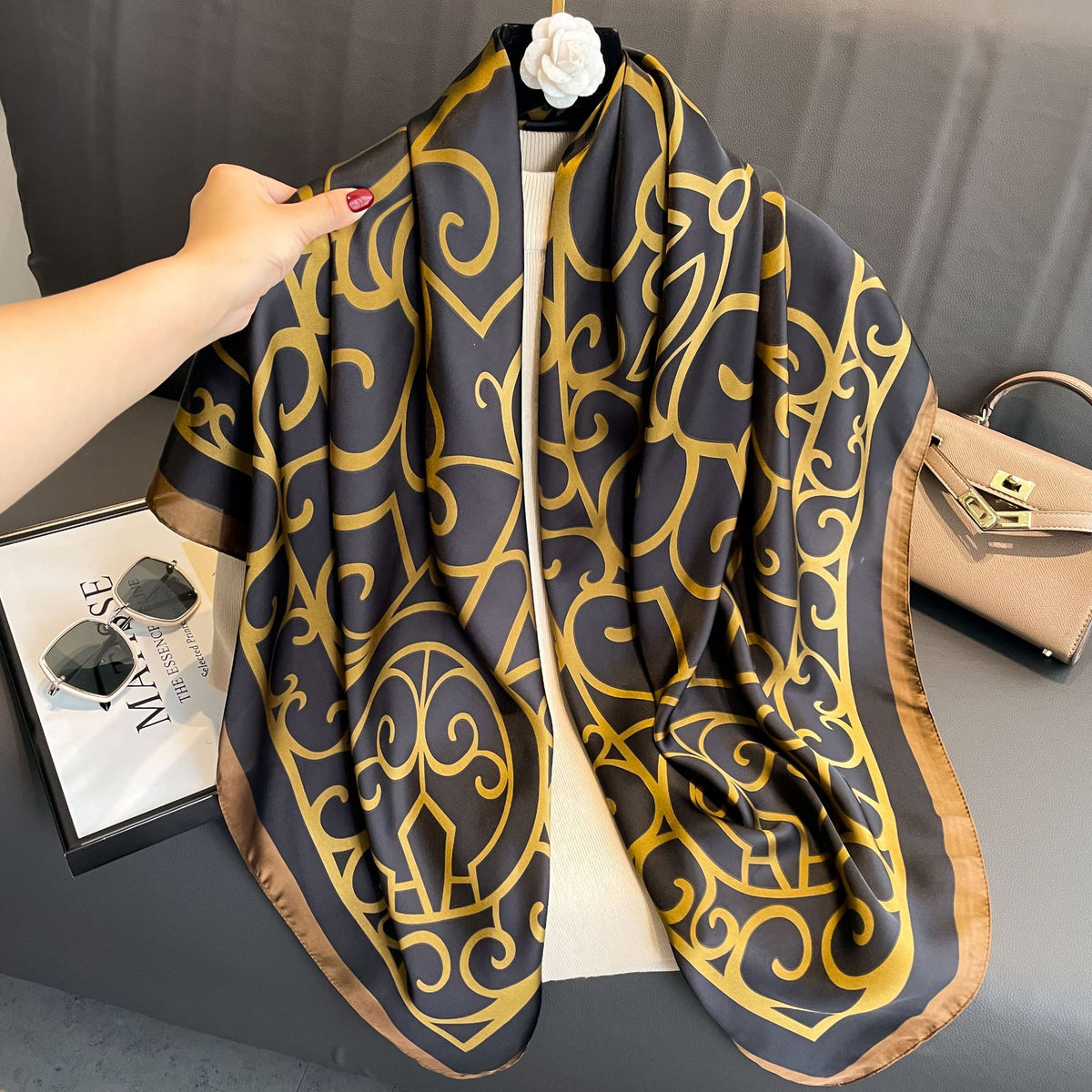 S11001  110*110 cm Printed Silk-Look Large Square Scarf