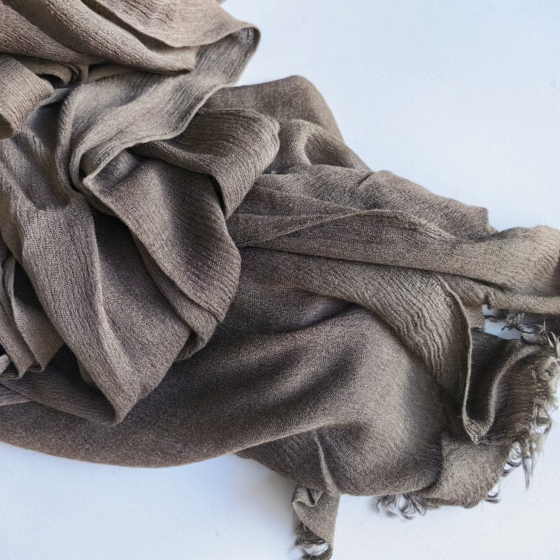 WJA79  Plain natural crinkle cotton hijab with fringes on both ends