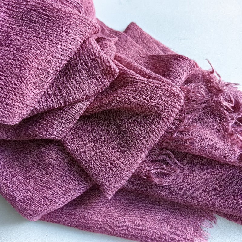 WJA79  Plain natural crinkle cotton hijab with fringes on both ends