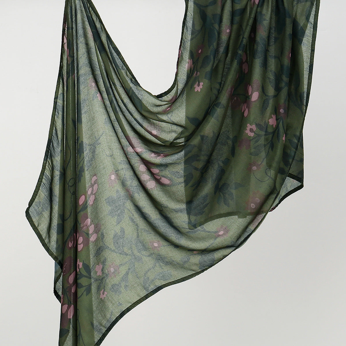 YW560  Fashionable Printed Viscose Minimalist Hijab