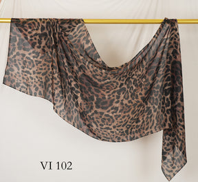 DL001  Modal printed hijab with square corners and rolled hem