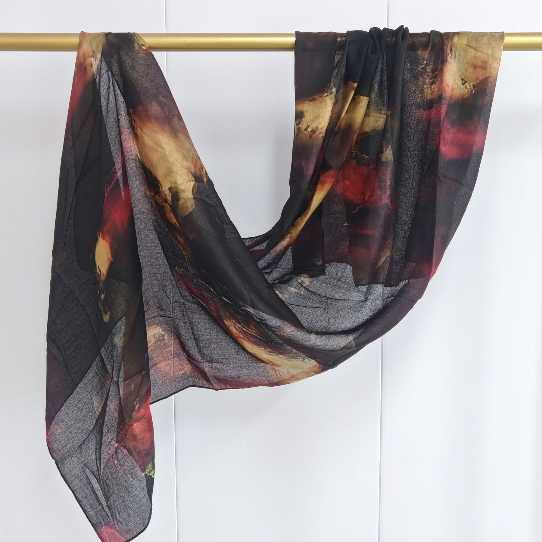 JB030  Printed Double-Sided Dye Penetration Soft Hijab