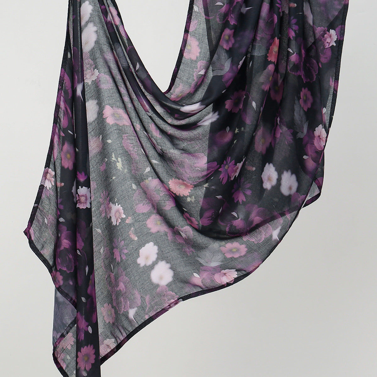 YW560  Fashionable Printed Viscose Minimalist Hijab