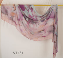 DL001  Modal printed hijab with square corners and rolled hem