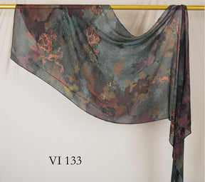 DL001  Modal printed hijab with square corners and rolled hem