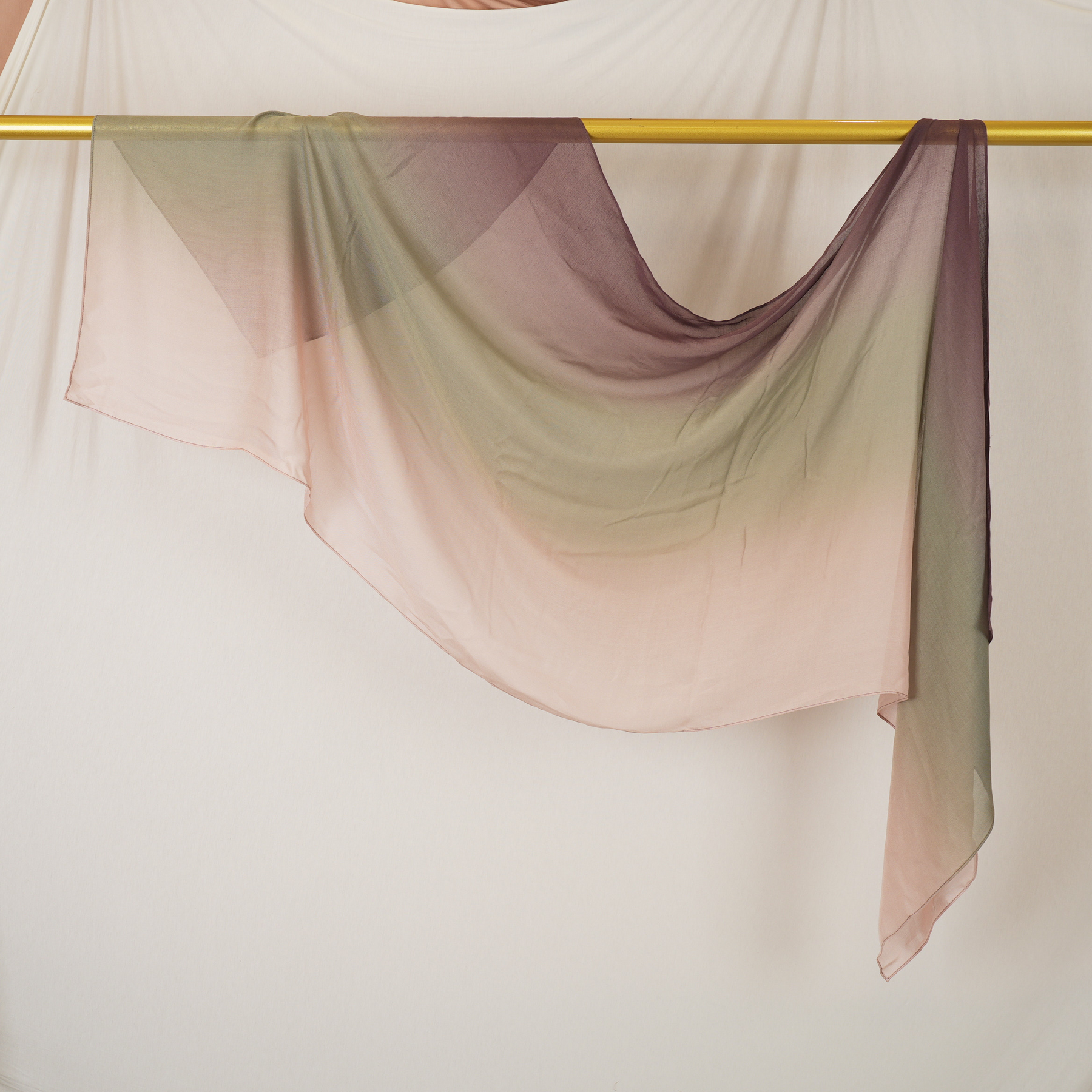 DL001  Modal printed hijab with square corners and rolled hem