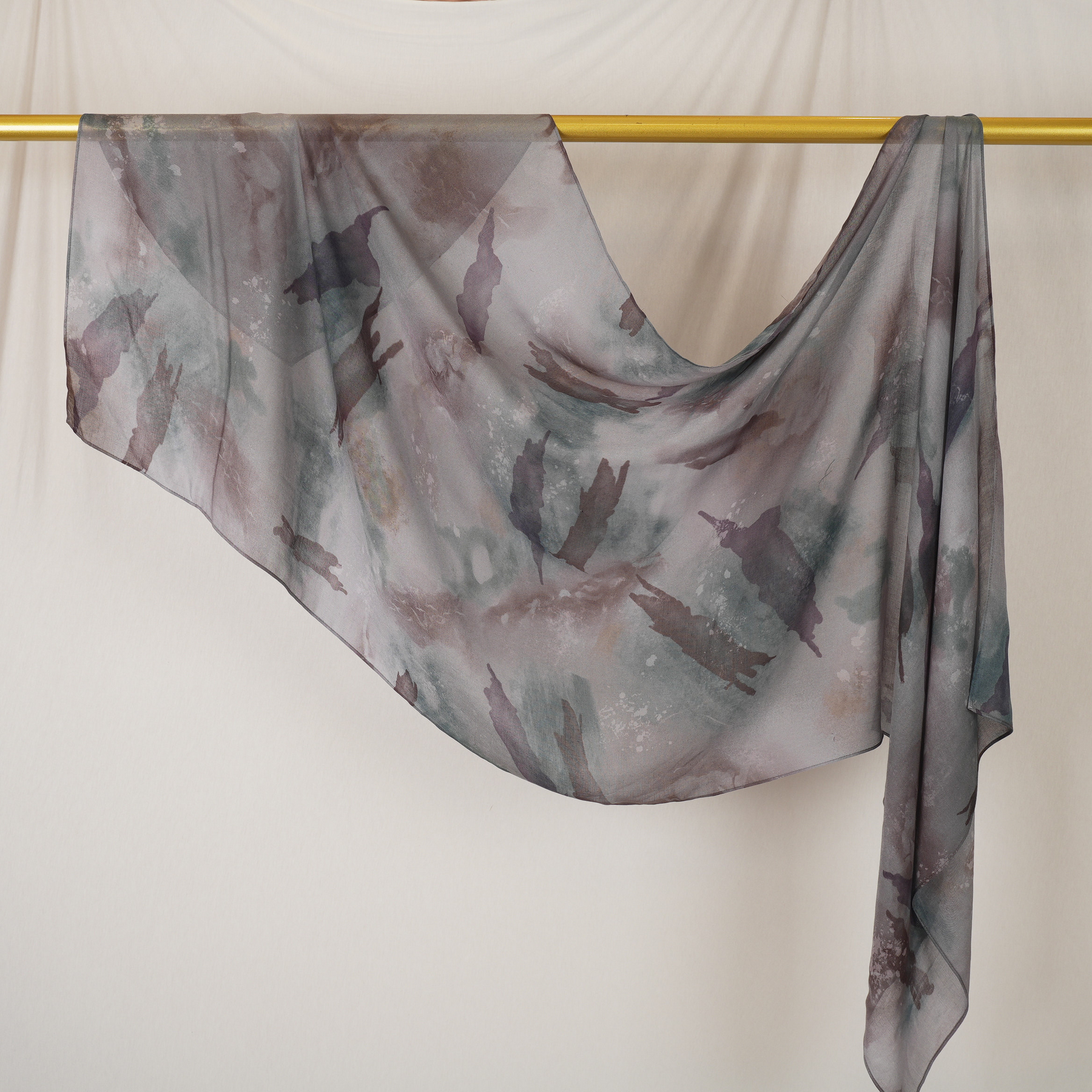 DL001  Modal printed hijab with square corners and rolled hem