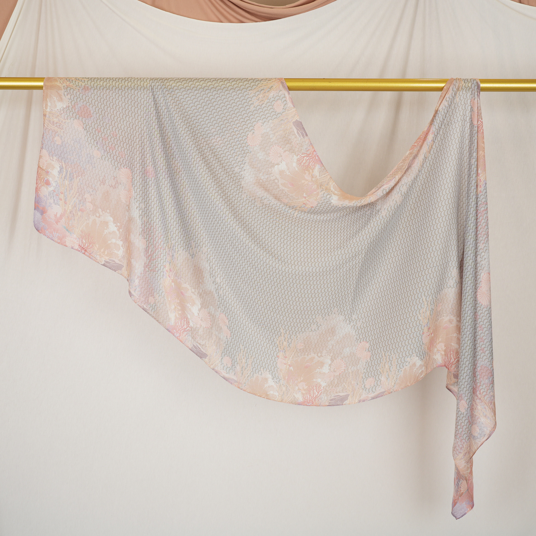 DL001  Modal printed hijab with square corners and rolled hem